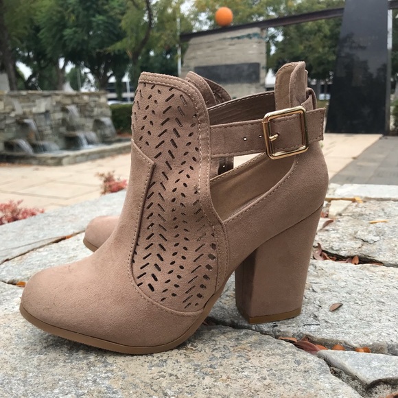 New tan boots - Picture 10 of 10